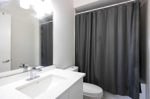 109 Olson Place, Fort Mcmurray, AB - Indoor Photo Showing Bathroom