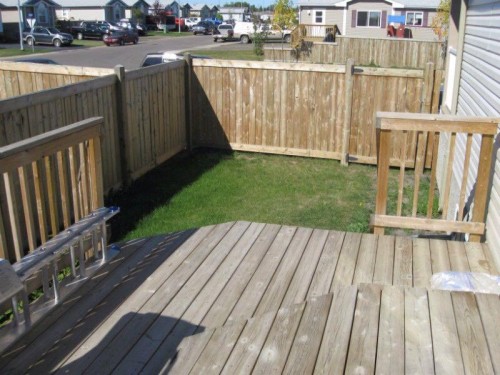209 Ash Way, Fort Mcmurray, AB - Outdoor With Deck Patio Veranda