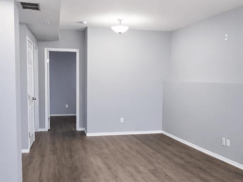 128 Parry Crescent, Fort Mcmurray, AB - Indoor Photo Showing Other Room