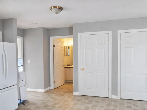 128 Parry Crescent, Fort Mcmurray, AB - Indoor Photo Showing Other Room