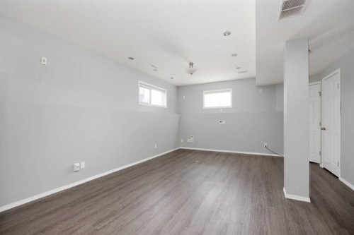 128 Parry Crescent, Fort Mcmurray, AB - Indoor Photo Showing Other Room