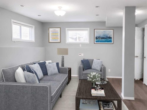 128 Parry Crescent, Fort Mcmurray, AB - Indoor Photo Showing Living Room