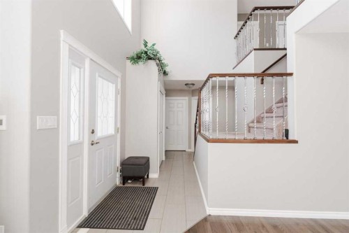 172 Berard Crescent, Fort Mcmurray, AB - Indoor Photo Showing Other Room