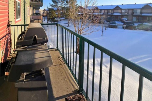 3209-200 Lougheed Drive, Fort Mcmurray, AB - Outdoor
