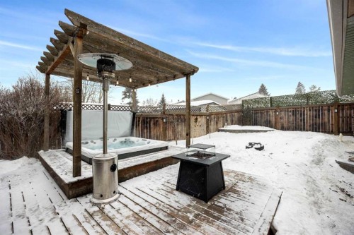 100 Simcoe Way, Fort Mcmurray, AB - Outdoor With Deck Patio Veranda