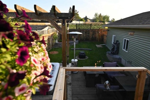 100 Simcoe Way, Fort Mcmurray, AB - Outdoor