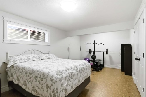 157 Mayflower Crescent, Fort Mcmurray, AB - Indoor Photo Showing Bedroom