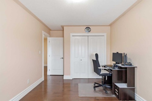 224 Coniker Crescent, Fort Mcmurray, AB - Indoor Photo Showing Office