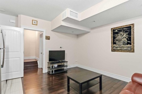 224 Coniker Crescent, Fort Mcmurray, AB - Indoor Photo Showing Living Room