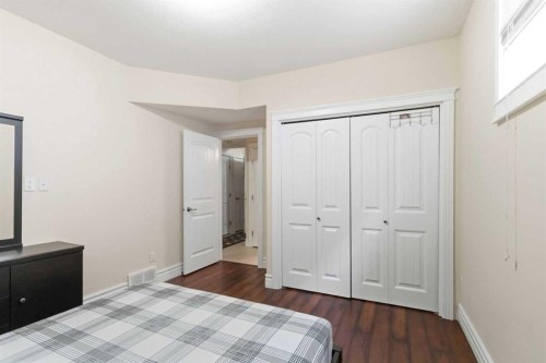 224 Coniker Crescent, Fort Mcmurray, AB - Indoor Photo Showing Bedroom