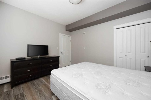 407-100 Denholm Gate, Fort Mcmurray, AB - Indoor Photo Showing Bedroom