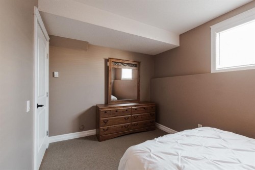 100 Honeysuckle Way, Fort Mcmurray, AB - Indoor Photo Showing Bedroom