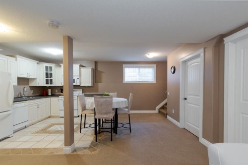 100 Honeysuckle Way, Fort Mcmurray, AB - Indoor