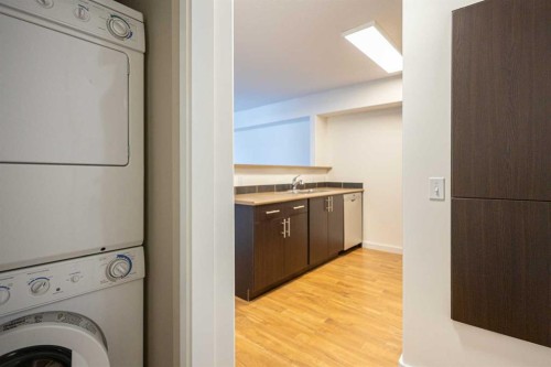 208-234 Stony Mountain Road, Anzac, AB - Indoor Photo Showing Laundry Room