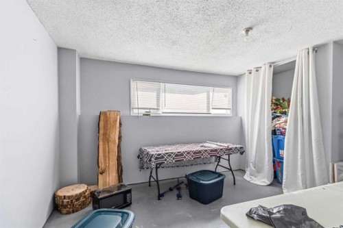 17 Clark Crescent, Fort Mcmurray, AB - Indoor