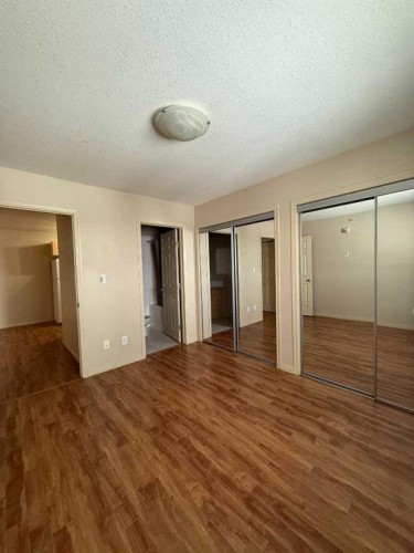 1410-200 Lougheed Drive, Fort Mcmurray, AB - Indoor Photo Showing Other Room