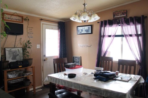 131 Pine Lane, Conklin, AB - Indoor Photo Showing Dining Room