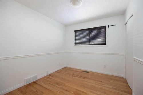 189 Farrell Crescent, Fort Mcmurray, AB - Indoor Photo Showing Other Room