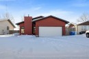 189 Farrell Crescent, Fort Mcmurray, AB  - Outdoor With Exterior 