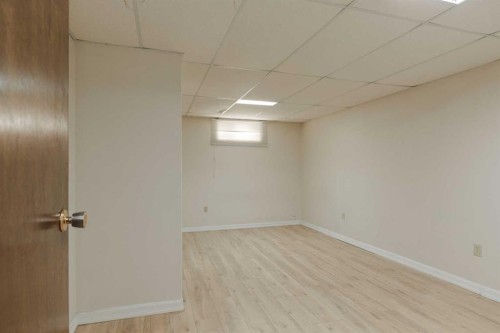 32 Moberly Crescent, Fort Mcmurray, AB - Indoor