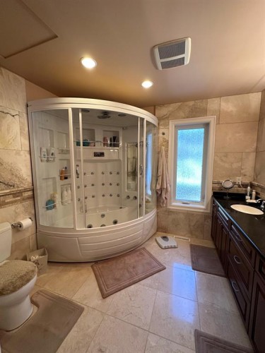 134, 15474 Old Trail, Lac La Biche, AB - Indoor Photo Showing Bathroom
