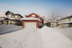 171 Peterson Lane  Fort Mcmurray, AB T9K 0B1