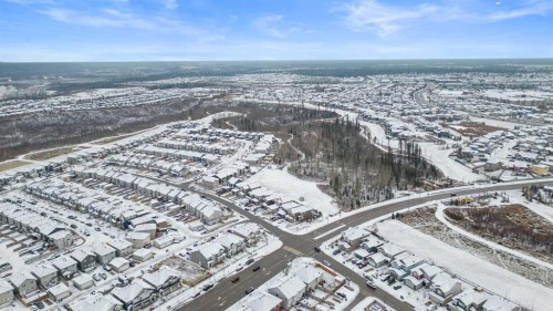 221 Heritage Drive, Fort Mcmurray, AB 
