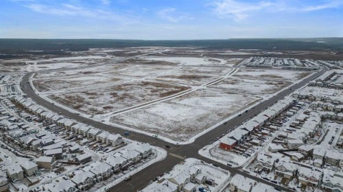 221 Heritage Drive, Fort Mcmurray, AB 