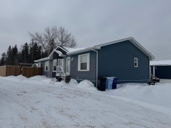 100 Grey Crescent  Fort Mcmurray, AB T9H 2N3