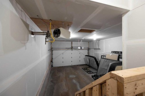 157 Coniker Crescent, Fort Mcmurray, AB - Indoor Photo Showing Garage