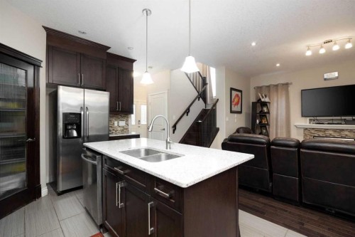 157 Coniker Crescent, Fort Mcmurray, AB - Indoor Photo Showing Kitchen With Double Sink