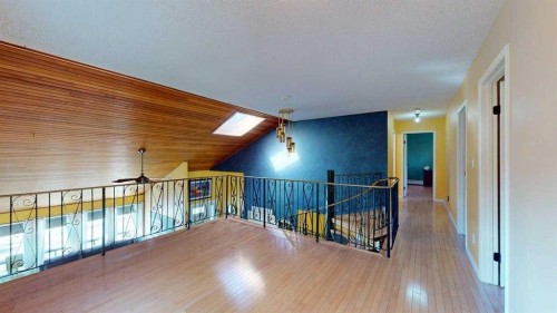 185 Oaks Bay, Fort Mcmurray, AB - Indoor Photo Showing Other Room