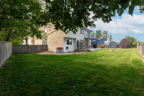 185 Oaks Bay, Fort Mcmurray, AB - Outdoor
