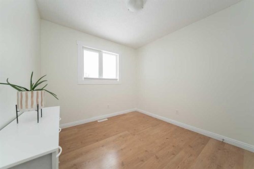 195 Cornwall Drive, Fort Mcmurray, AB - Indoor Photo Showing Other Room