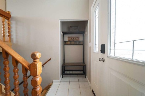 195 Cornwall Drive, Fort Mcmurray, AB - Indoor Photo Showing Other Room