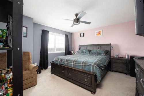 7-220 Swanson Crescent, Fort Mcmurray, AB - Indoor Photo Showing Bedroom