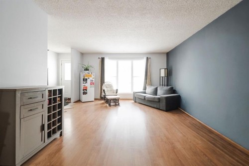 181 Windsor Drive, Fort Mcmurray, AB - Indoor