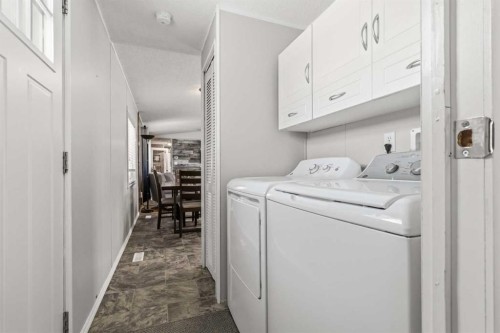 189 Cree Road, Fort Mcmurray, AB - Indoor Photo Showing Laundry Room