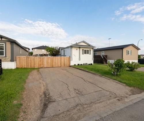 284 Caouette Crescent  Fort Mcmurray, AB T9K 2H9