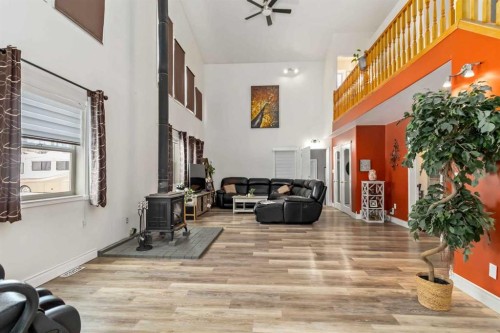 54 Poplar Crescent, Gregoire Lake Estates, AB - Indoor Photo Showing Other Room