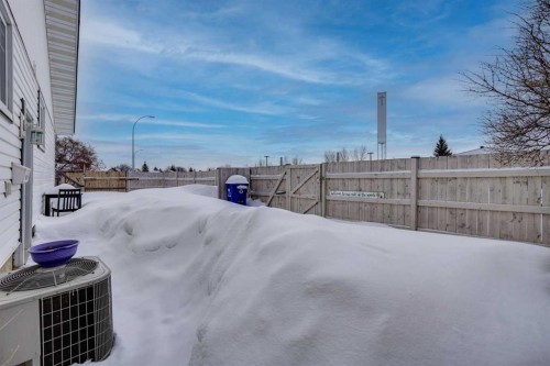 126 Cornwall Drive, Fort Mcmurray, AB - Outdoor