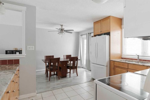 113 Deep Road, Fort Mcmurray, AB - Indoor