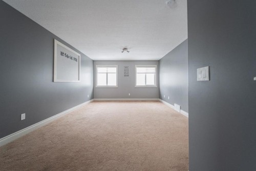205 Diamondstone Ridge, Fort Mcmurray, AB - Indoor Photo Showing Other Room
