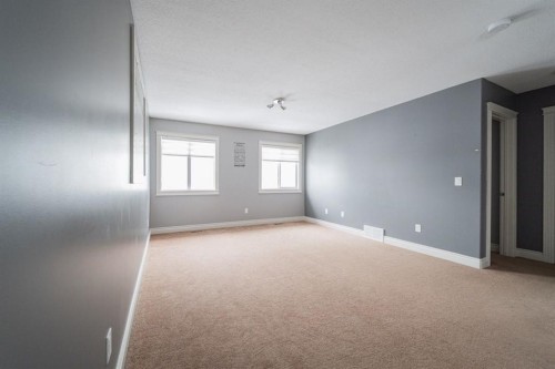 205 Diamondstone Ridge, Fort Mcmurray, AB - Indoor Photo Showing Other Room