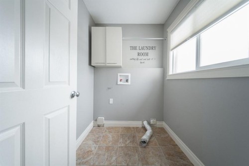 205 Diamondstone Ridge, Fort Mcmurray, AB - Indoor Photo Showing Other Room