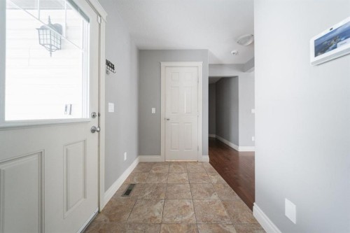 205 Diamondstone Ridge, Fort Mcmurray, AB - Indoor Photo Showing Other Room