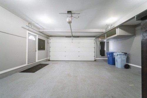 205 Diamondstone Ridge, Fort Mcmurray, AB - Indoor Photo Showing Garage