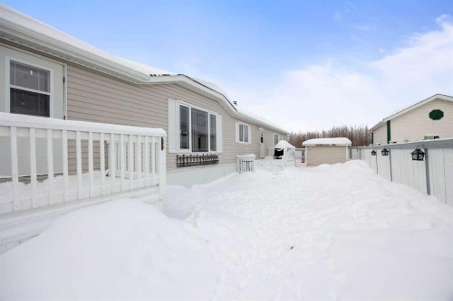 488 Harpe Way, Fort Mcmurray, AB - Outdoor