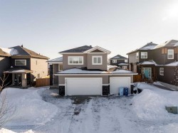 404 Beacon Hill Drive  Fort Mcmurray, AB T9H 2R9