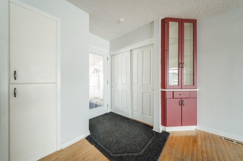 106 Becker Crescent, Fort Mcmurray, AB - Indoor Photo Showing Other Room